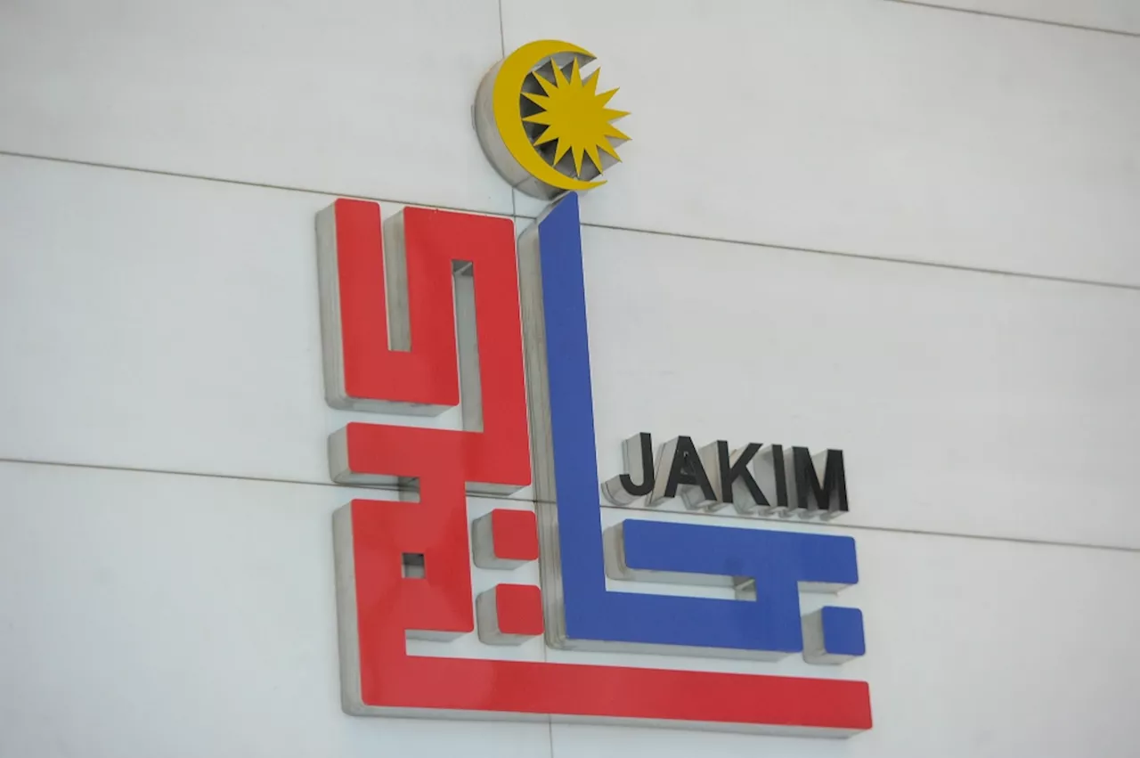 Jakim reports Facebook user to MCMC for insulting Islam during Abdullah Badawi’s funeral coverage