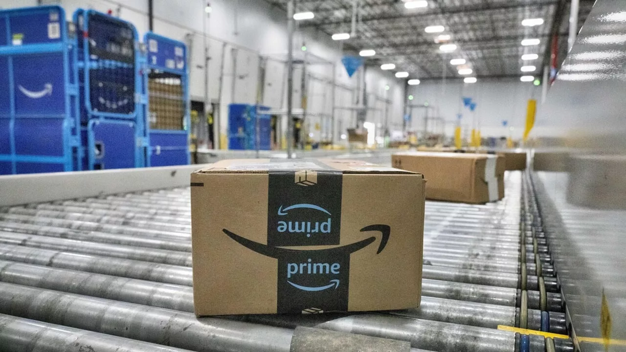 Venerdì 18 aprile stop alle consegne Amazon per 24 ore: i corrieri incrociano le braccia