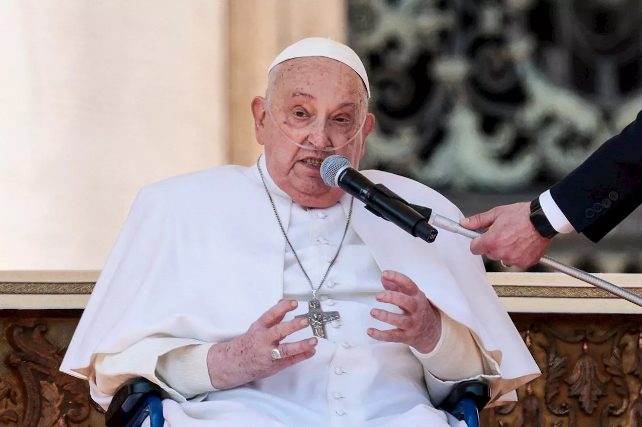 Pope Francis, still recovering, skips Rome's annual Good Friday procession