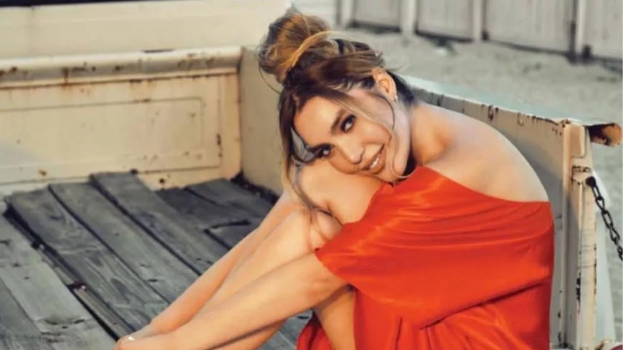 Frida Sofía deja la polémica atrás y reaparece junto a su familia