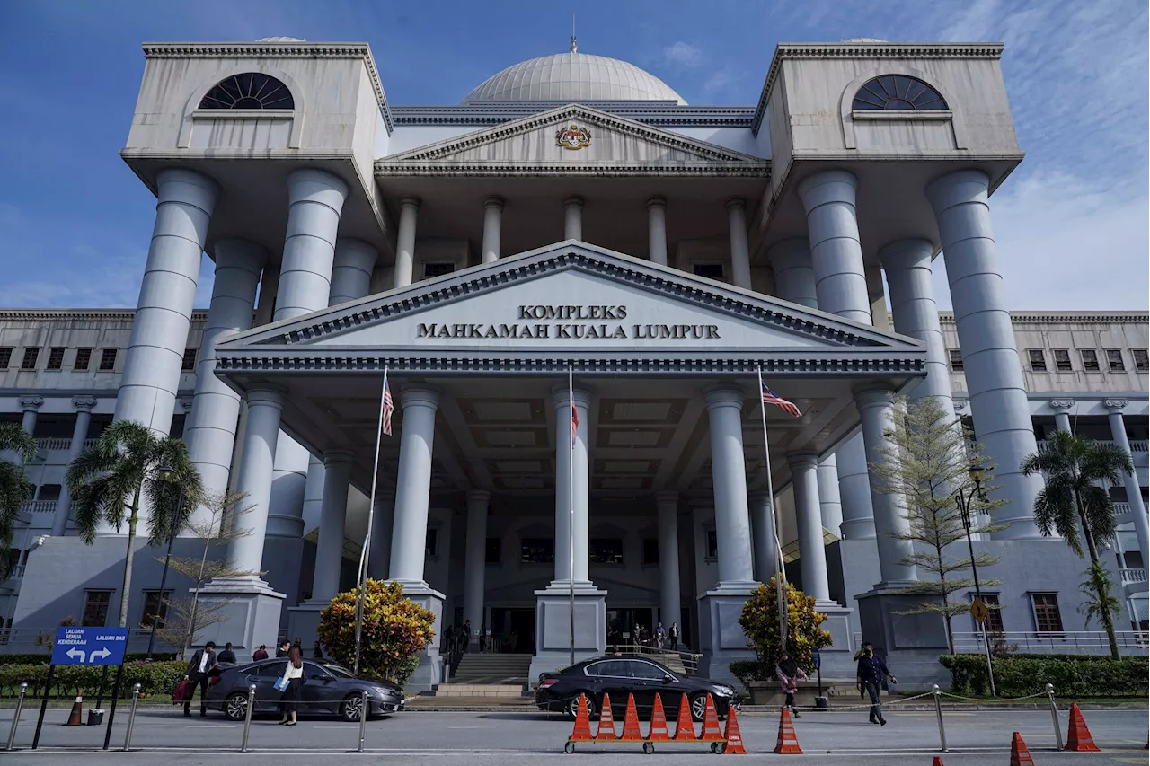Pengintipan korporat: Bekas pegawai Petronas didakwa