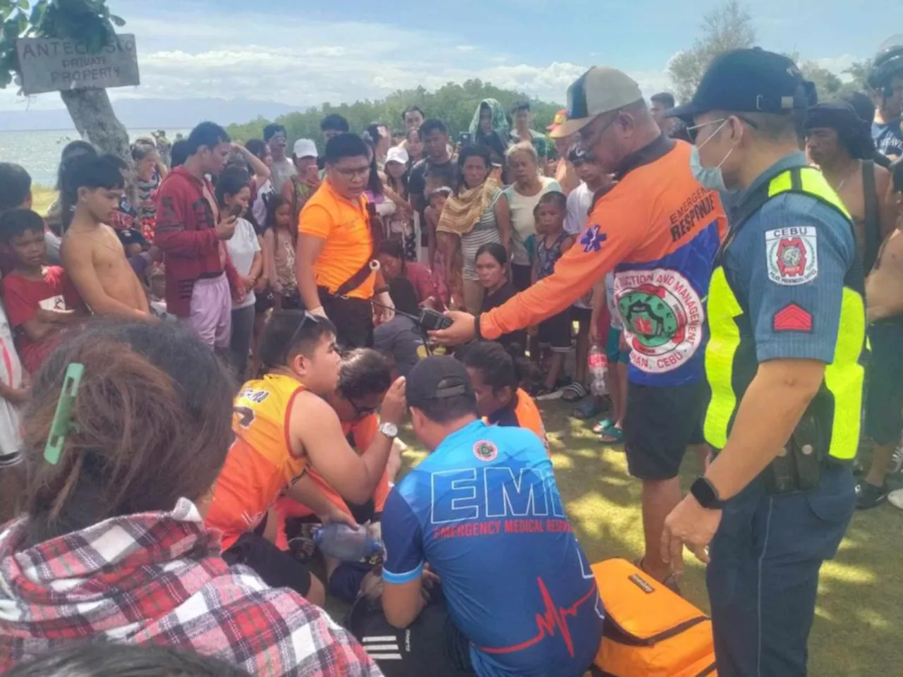 2 dead as motor banca sinks on Black Saturday