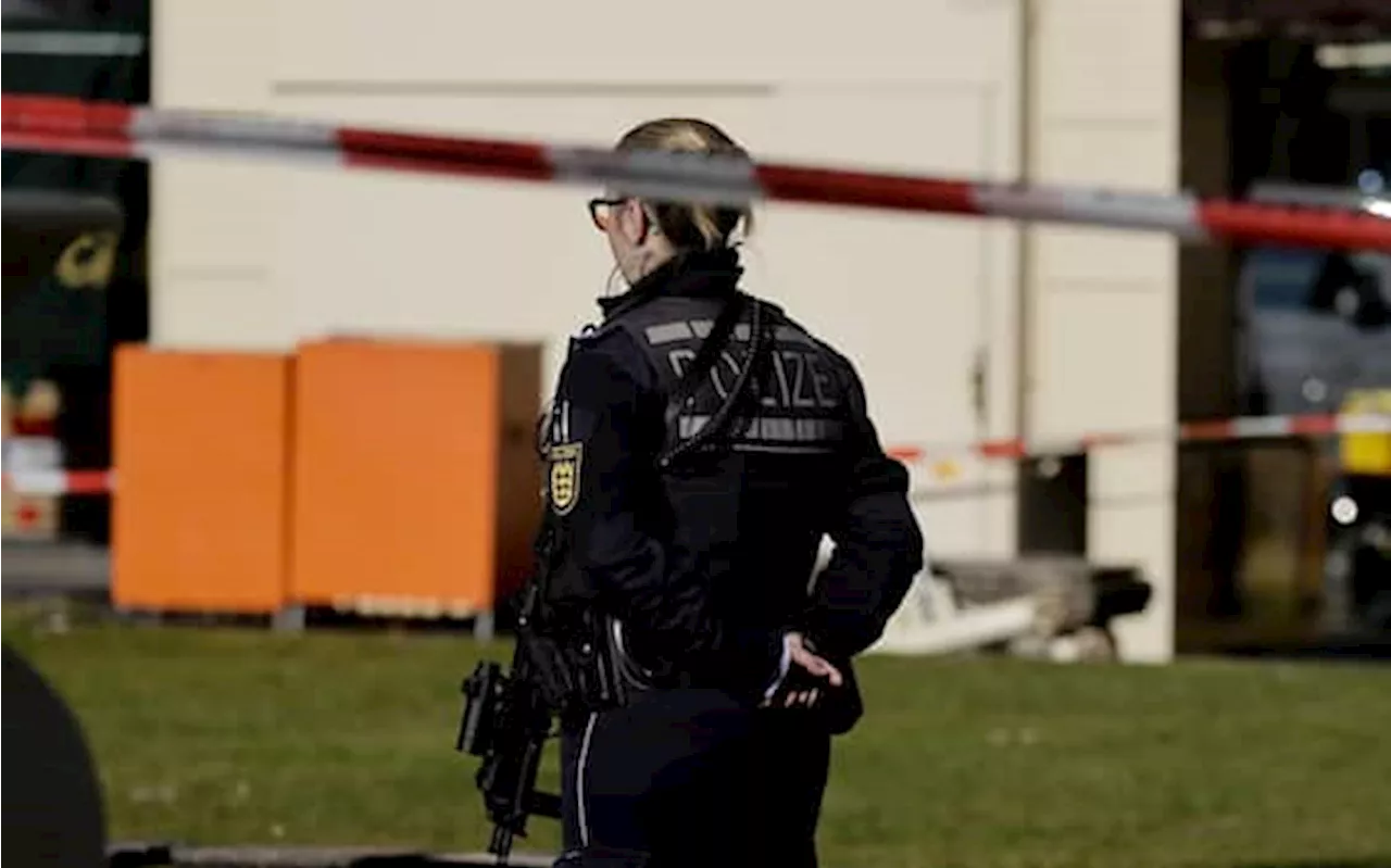 Germania, sparatoria a Bad Nauheim: 2 morti. Killer in fuga