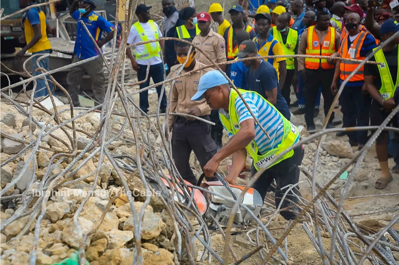 PHOTOS: One dead, nine rescued as three-storey building collapses in Lagos