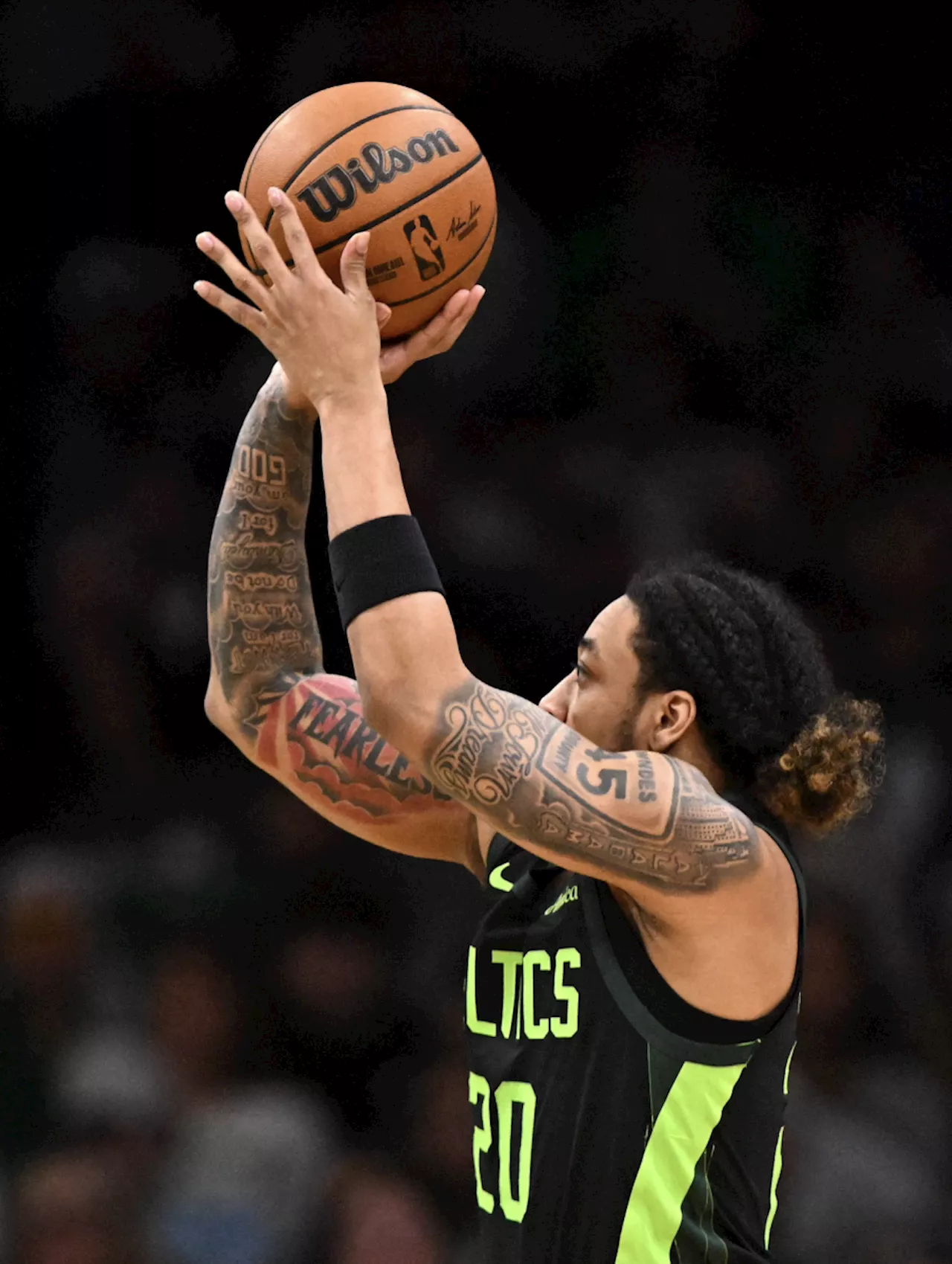 Celtics chase 2nd straight NBA title