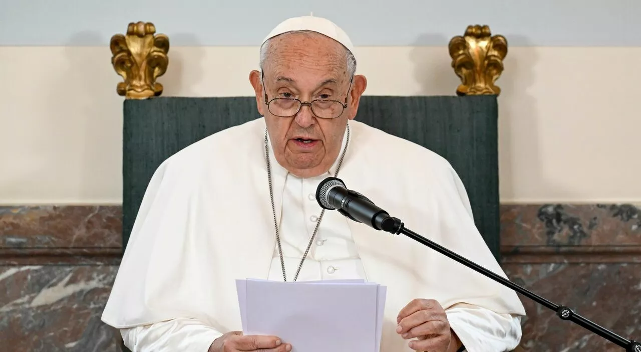 Papa Francesco, il testamento: «La mia tomba deve essere semplice, nella terra, a Santa Maria Maggiore e con l