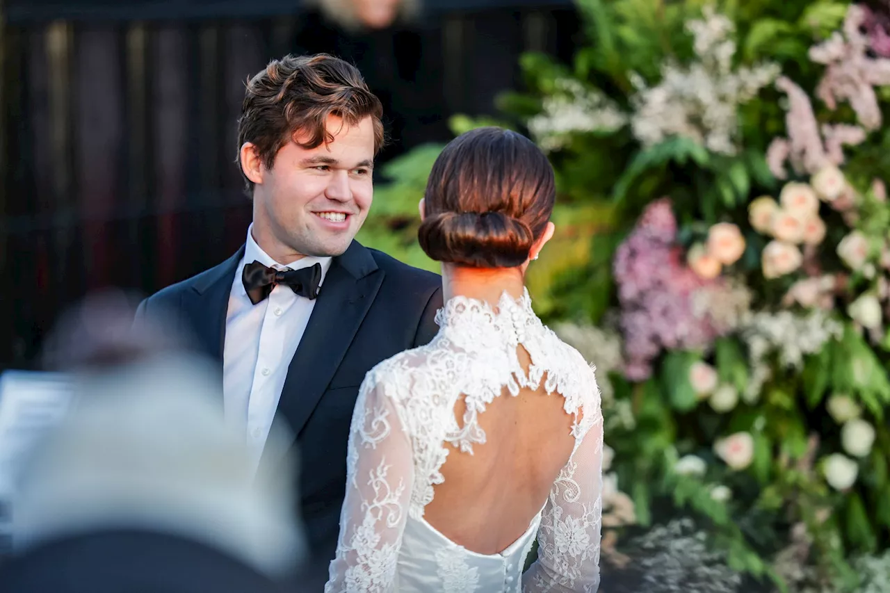 Carlsen hylles etter perfekt turnering: – Noe av det største som er oppnådd i sjakkens historie