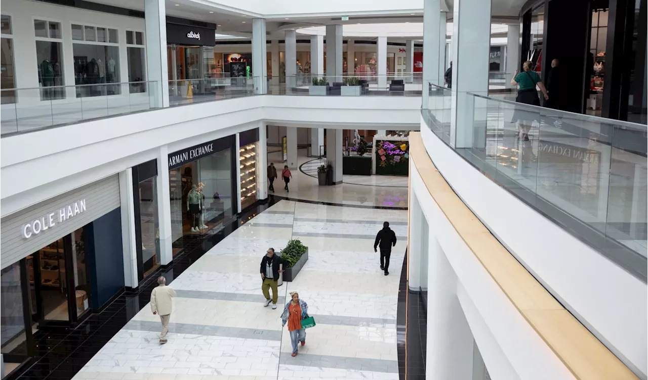 Consumer spending is up big in early April as people buy in anticipation of tariffs