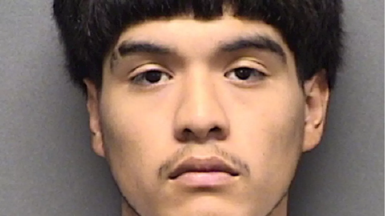 Man sentenced to 35 years for fatal shooting during firearm sale on South Side