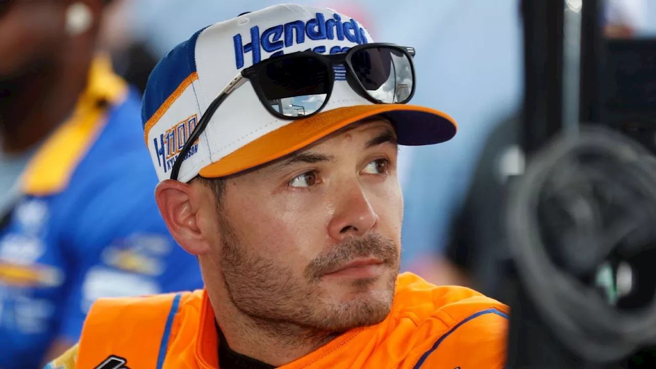 Kyle Larson has first crash in Indy 500 practice after miscue