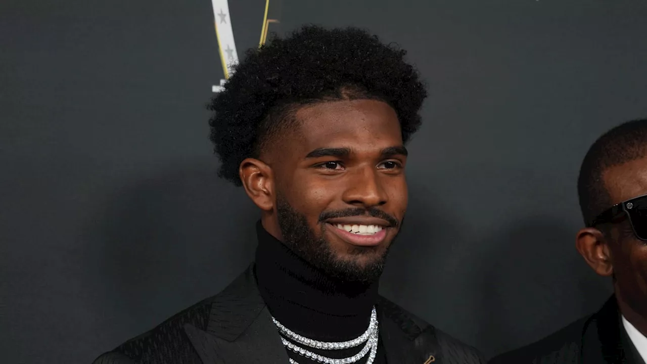 New York Giants Pass on Shedeur Sanders, Select Jaxson Dart With No. 25 Pick in Draft