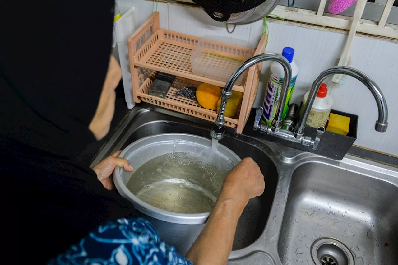 Penang water cuts: Restaurants stock up, car washes close as major pipeline works near completion