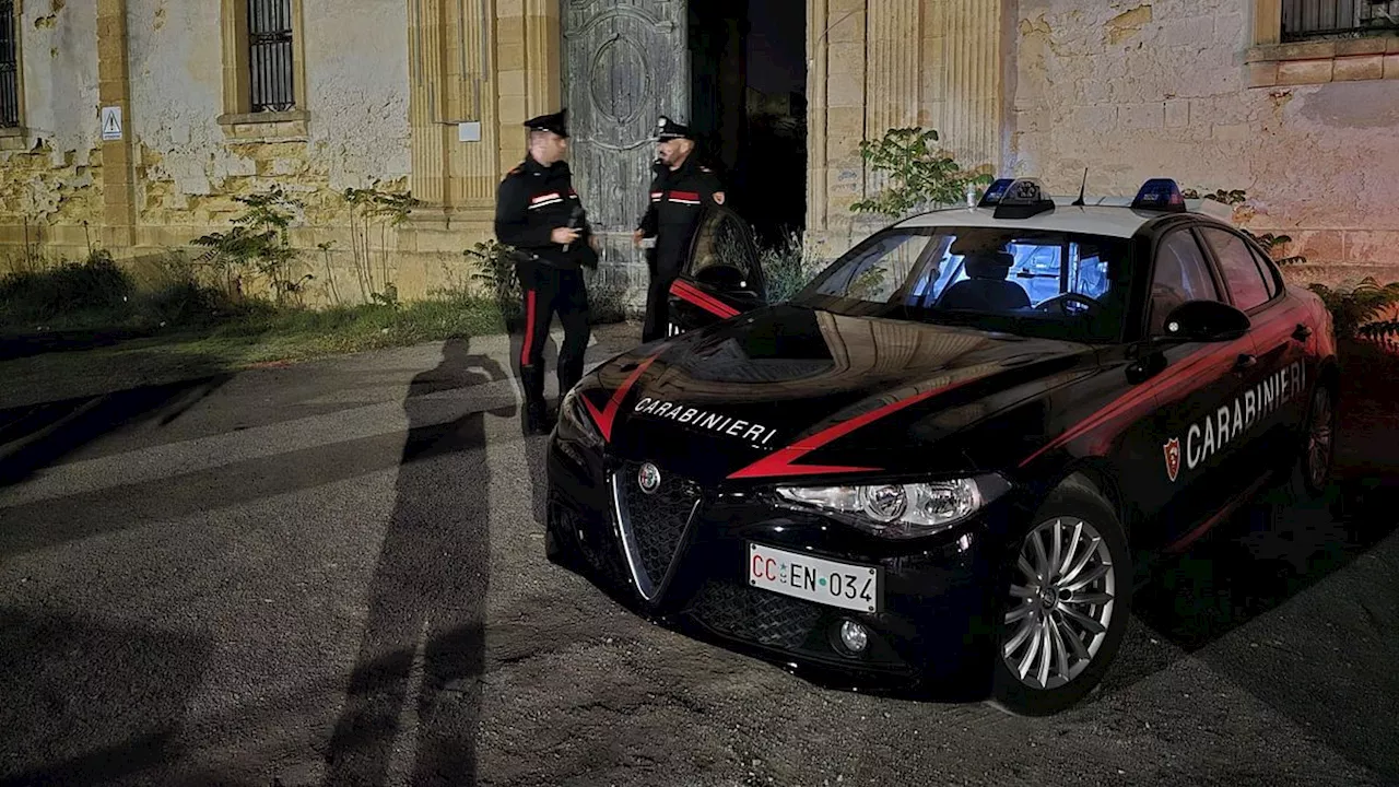 Mazara del Vallo (Trapani), ragazzini cadono da tetto casolare: muore 14enne, gravissimo un 13enne