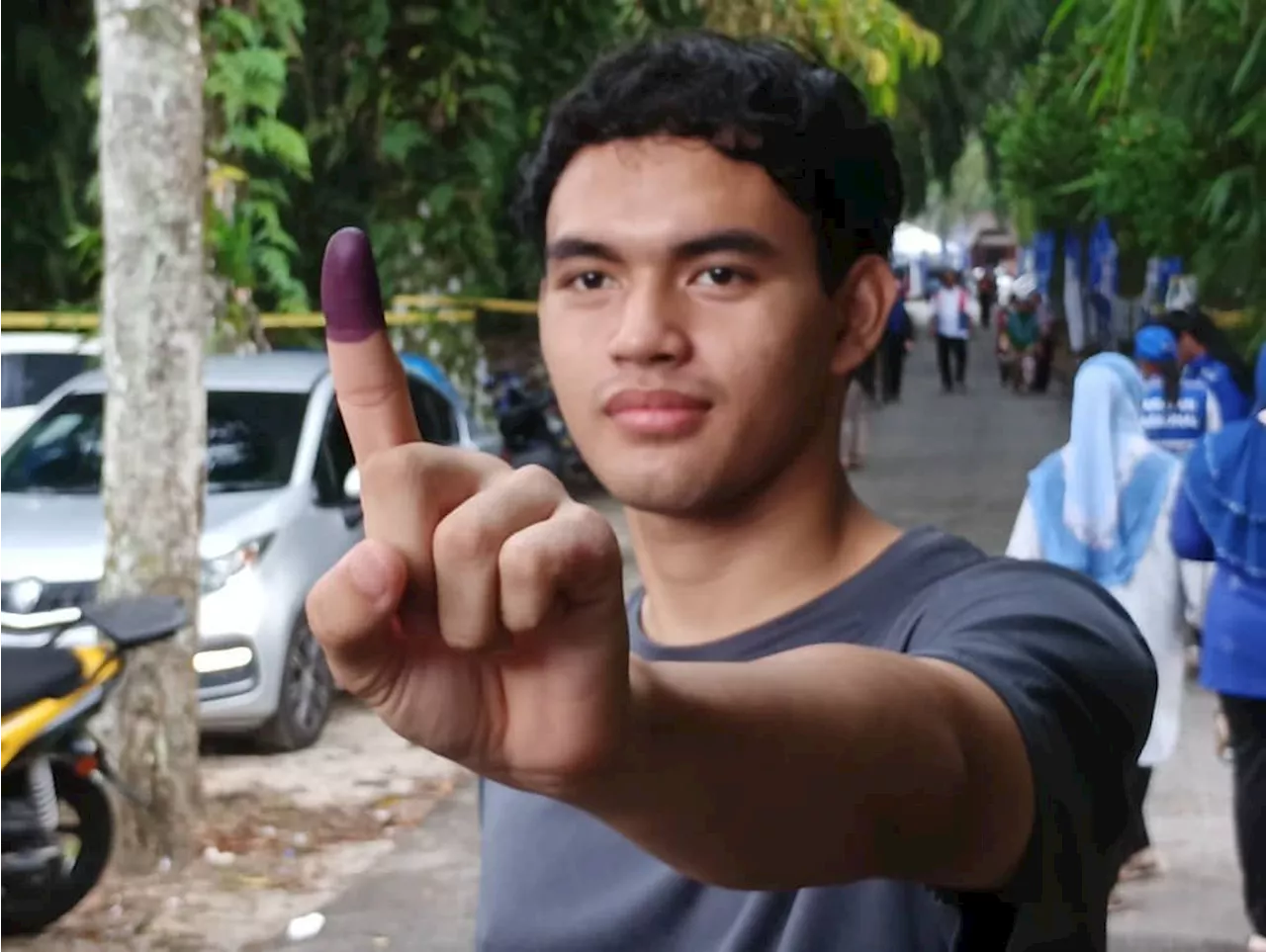 Ayer Kuning polls: Voters excited to cast their ballots