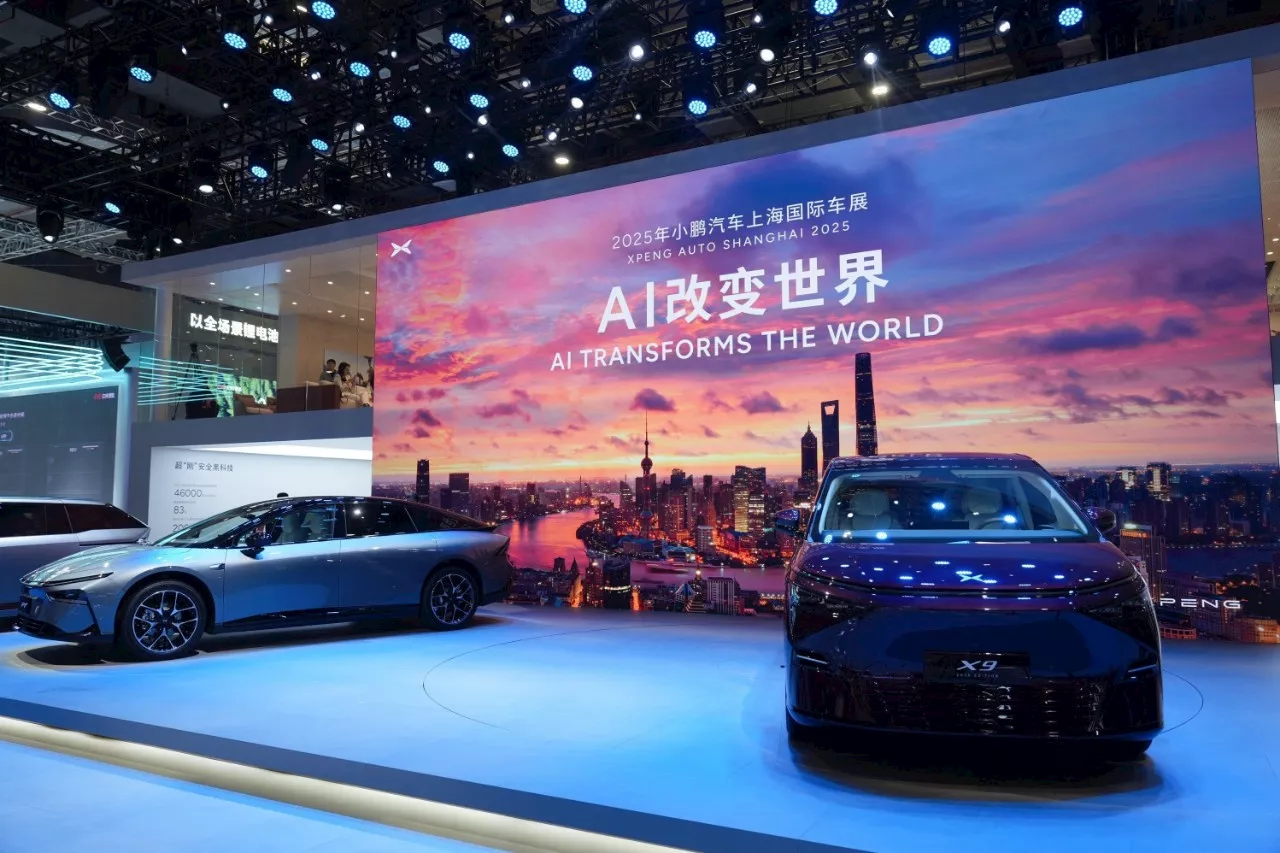 Xpeng Bawa Robot Humanoid Hingga Baterai Supercharging di Auto Shanghai 2025