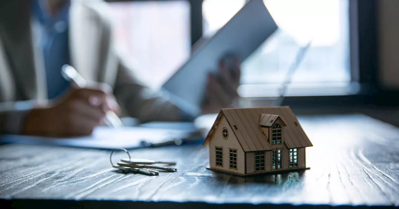 Irish average mortgages hit record €328,000 as buyers chase soaring prices