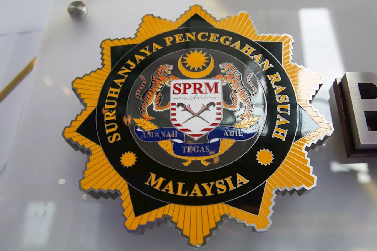 Two cops remanded over alleged RM6,000 bribe demand during vehicle check in Seremban