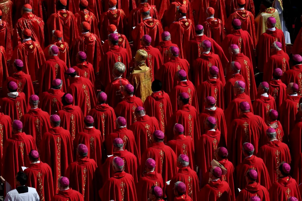 Convicted cardinal confirms he will sit out Conclave