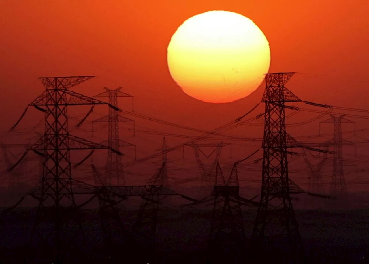 Earth stays locked in historic heat streak as March 2025 ranked second-hottest ever