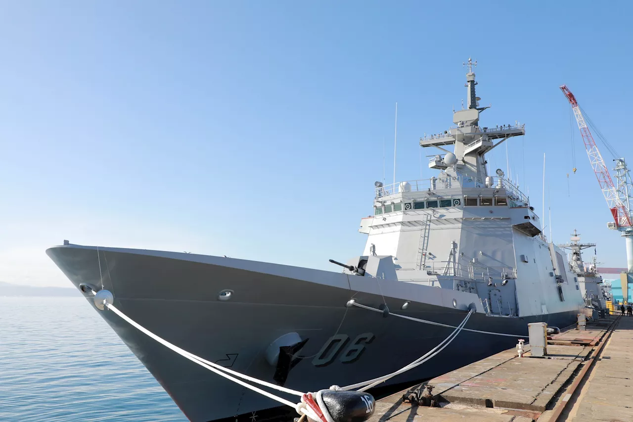 Philippines adds speedy warship to maritime arsenal