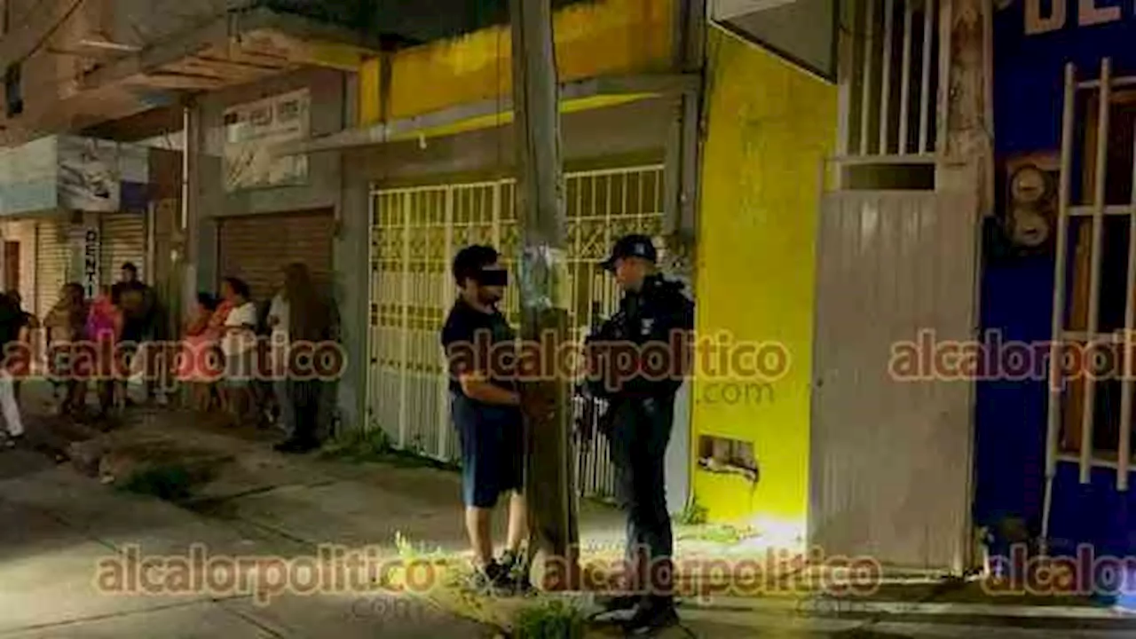 Presunto ladrón terminó golpeado y amarrado a poste, en Acayucan