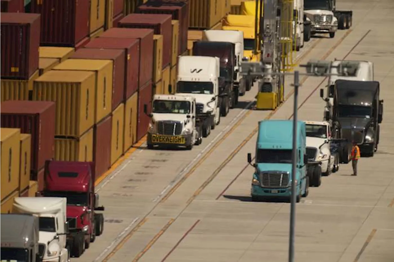 Another U-Turn: Trump reverses tariffs that caused market meltdown, but companies remain bewildered