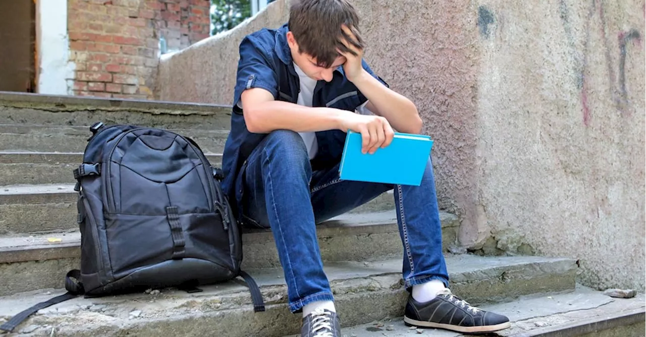 I figli e la fatica a scuola: quali i segnali? La retromarcia Usa sui vaccini e la prevenzione di ...