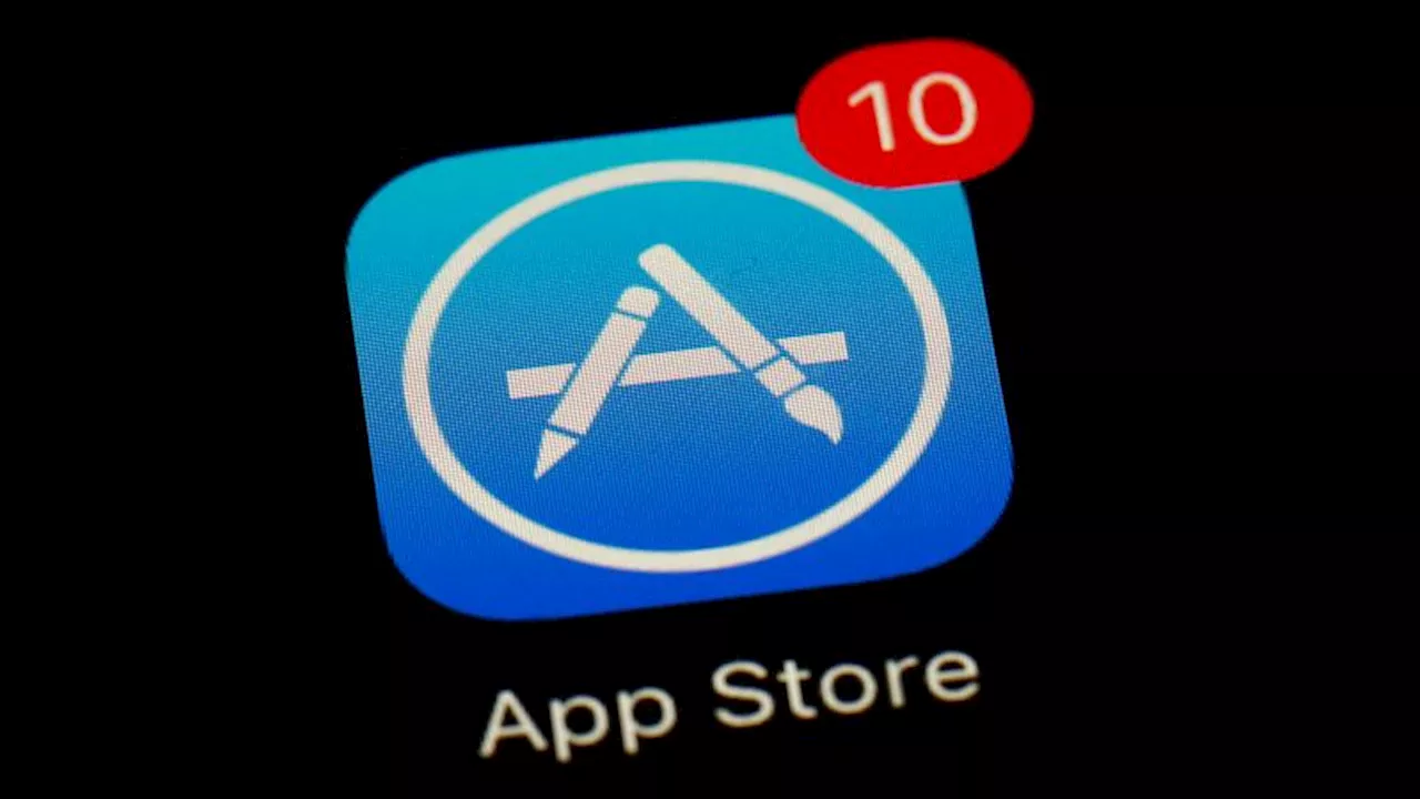 US judge rules Apple violated order to reform App Store
