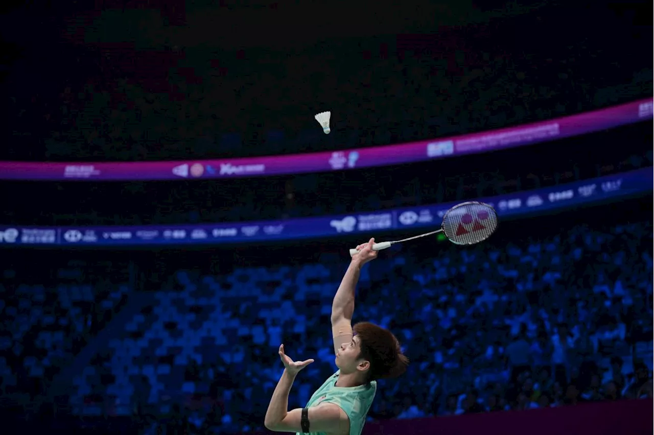 Captain Jun Hao toils hard to deliver a point by beating Kodai
