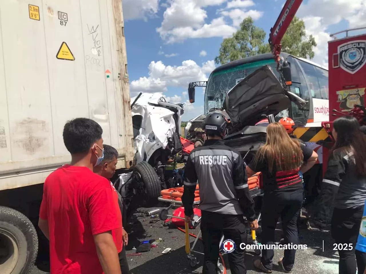Multi-vehicle accident on expressway in Tarlac, Philippines kills 12 on Labour Day