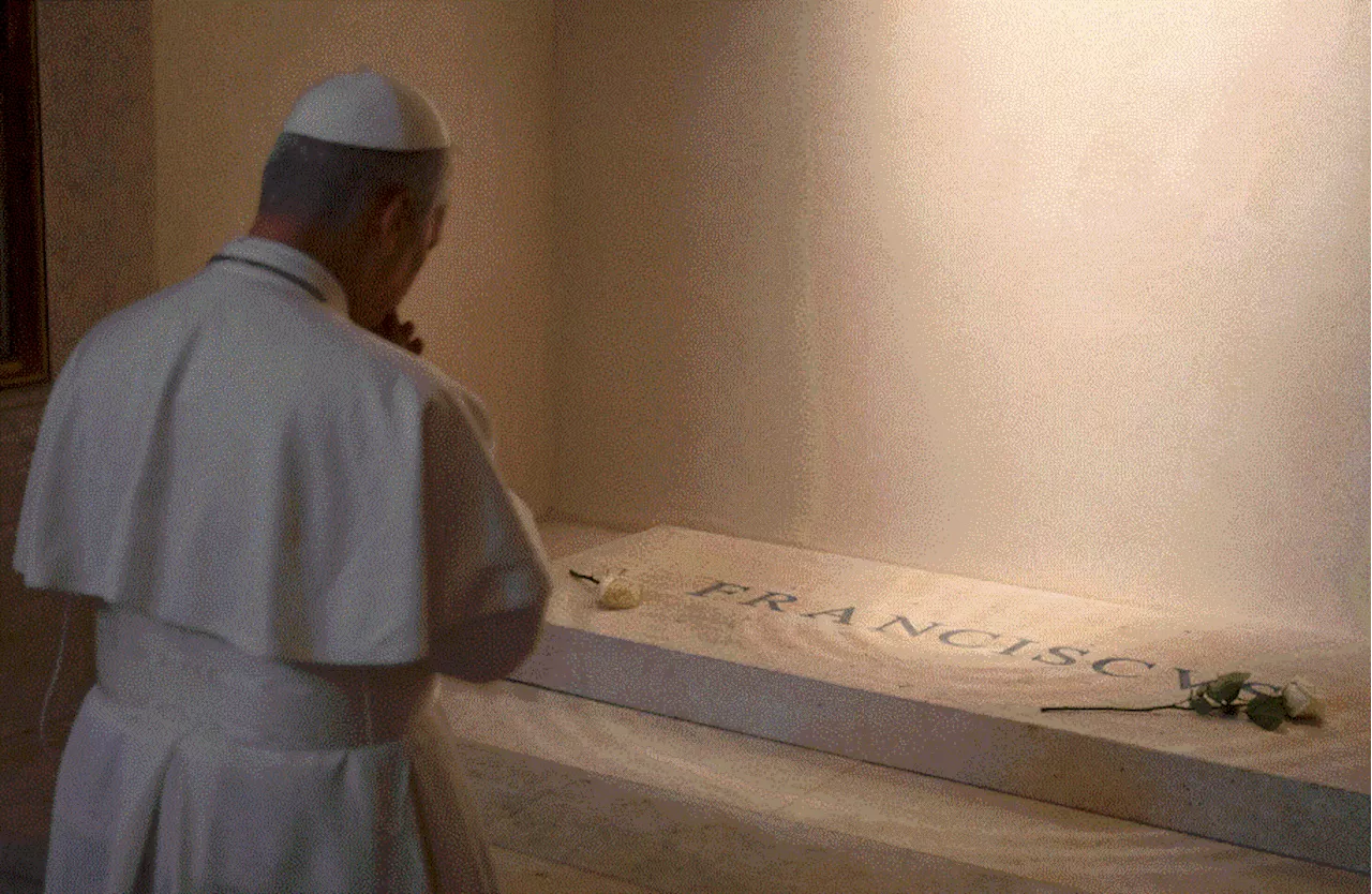 Pope Leo visits Pope Francis' tomb and Marian shrine on first trip outside Vatican