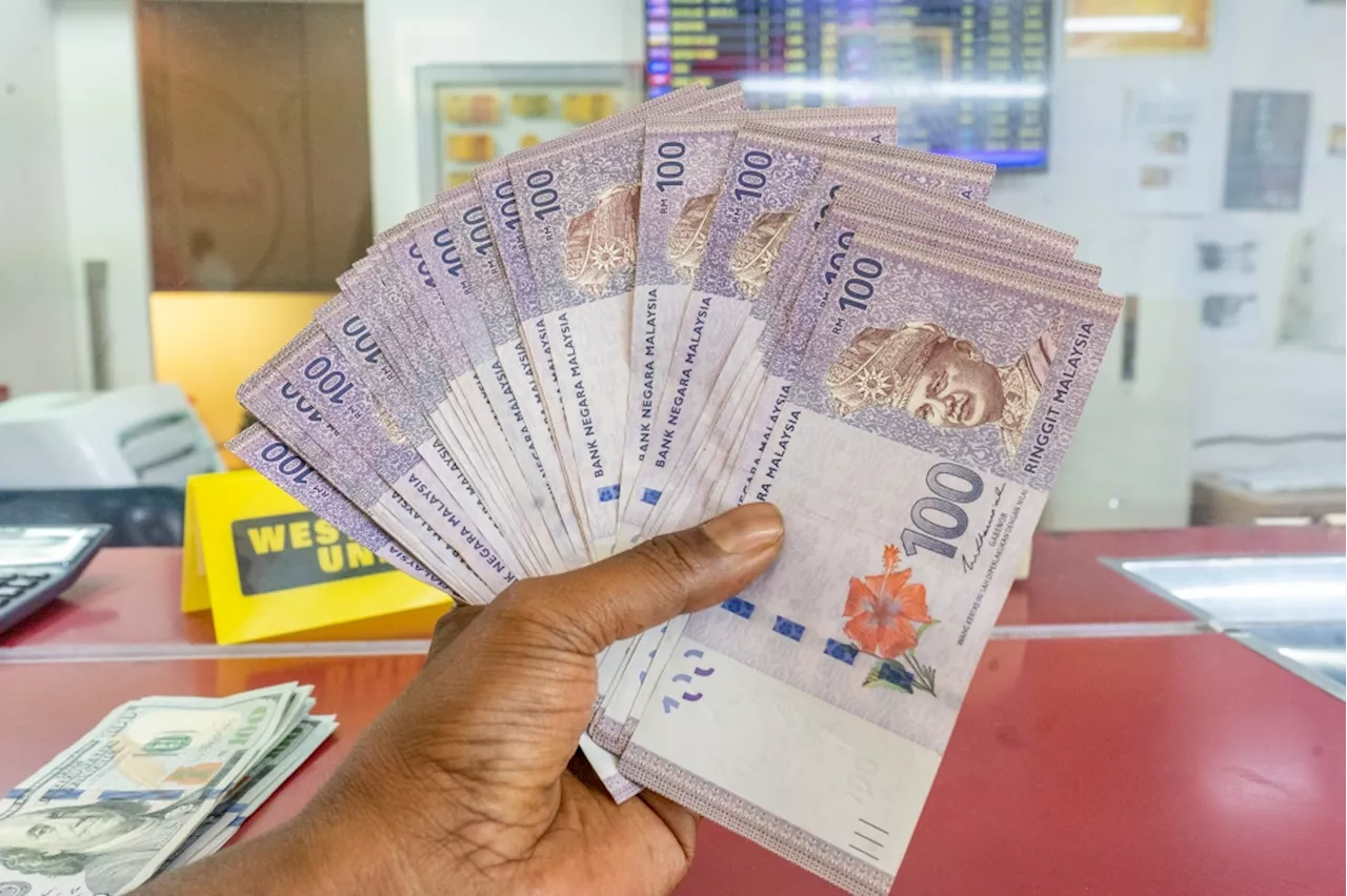 Analysts say no relief for ringgit yet next week as traders brace for economic data blitz