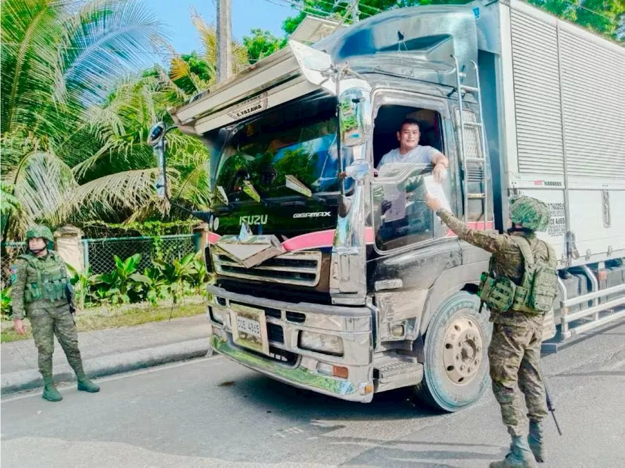 Cops, soldiers deployed to enforce limited use of San Juanico Bridge over potential damage