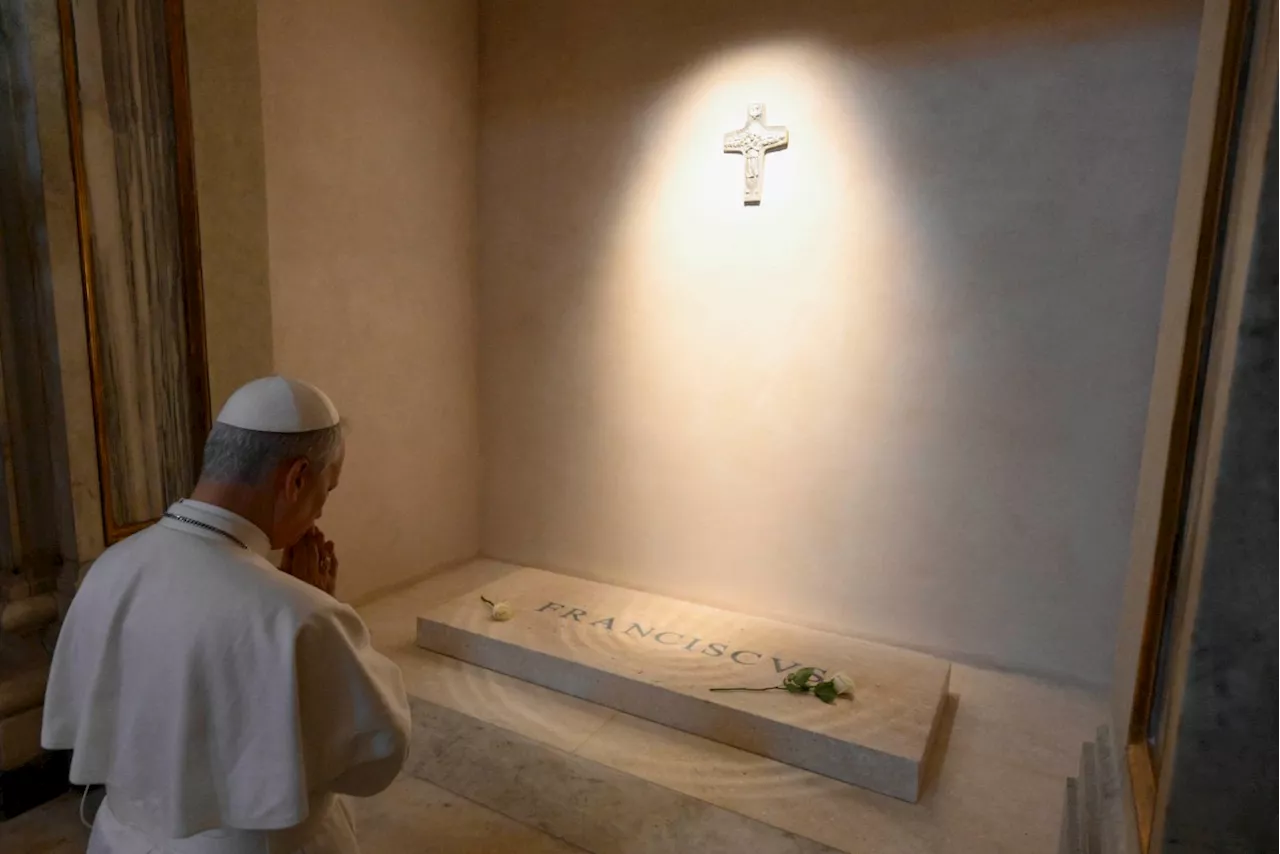 Pope Leo XIV visits Pope Francis’ tomb