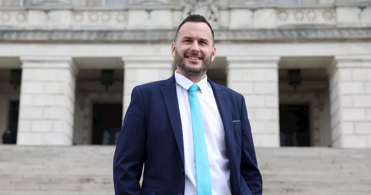 MLA told to 'go and get some training' during remuneration debate
