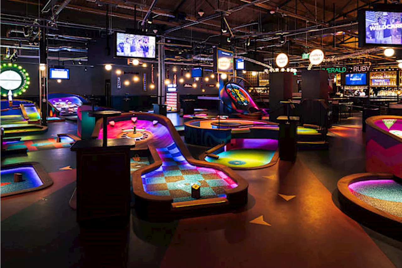 Beat the Houston heat this summer at Puttshack indoor mini golf