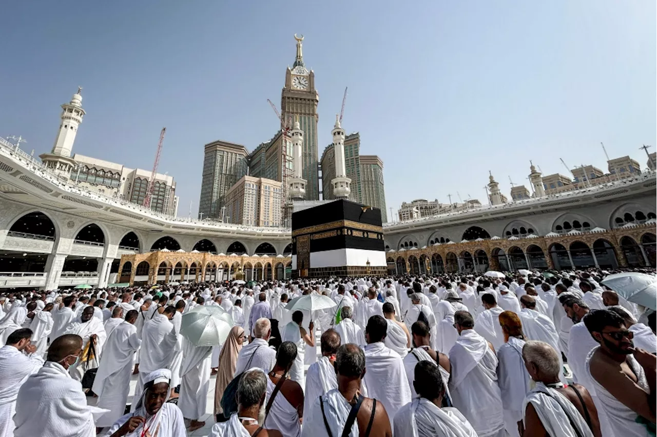 Two Indonesians arrested in Mecca for forging Malaysia’s Nusuk cards, violating Haj rules and sheltering visit visa holders