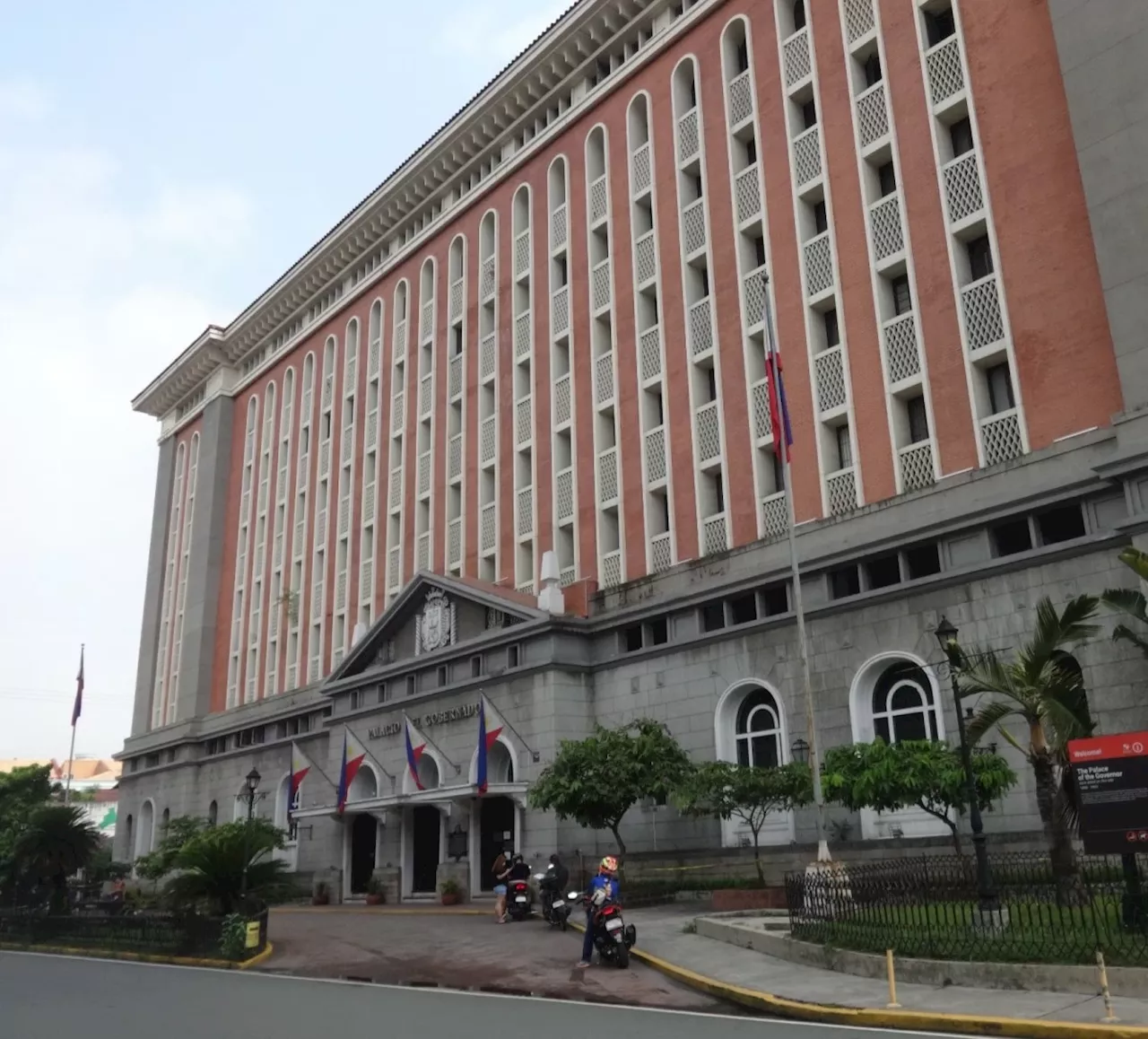 Comelec to suspend proclamation of Marcy Teodoro, 18 other candidates facing DQ cases