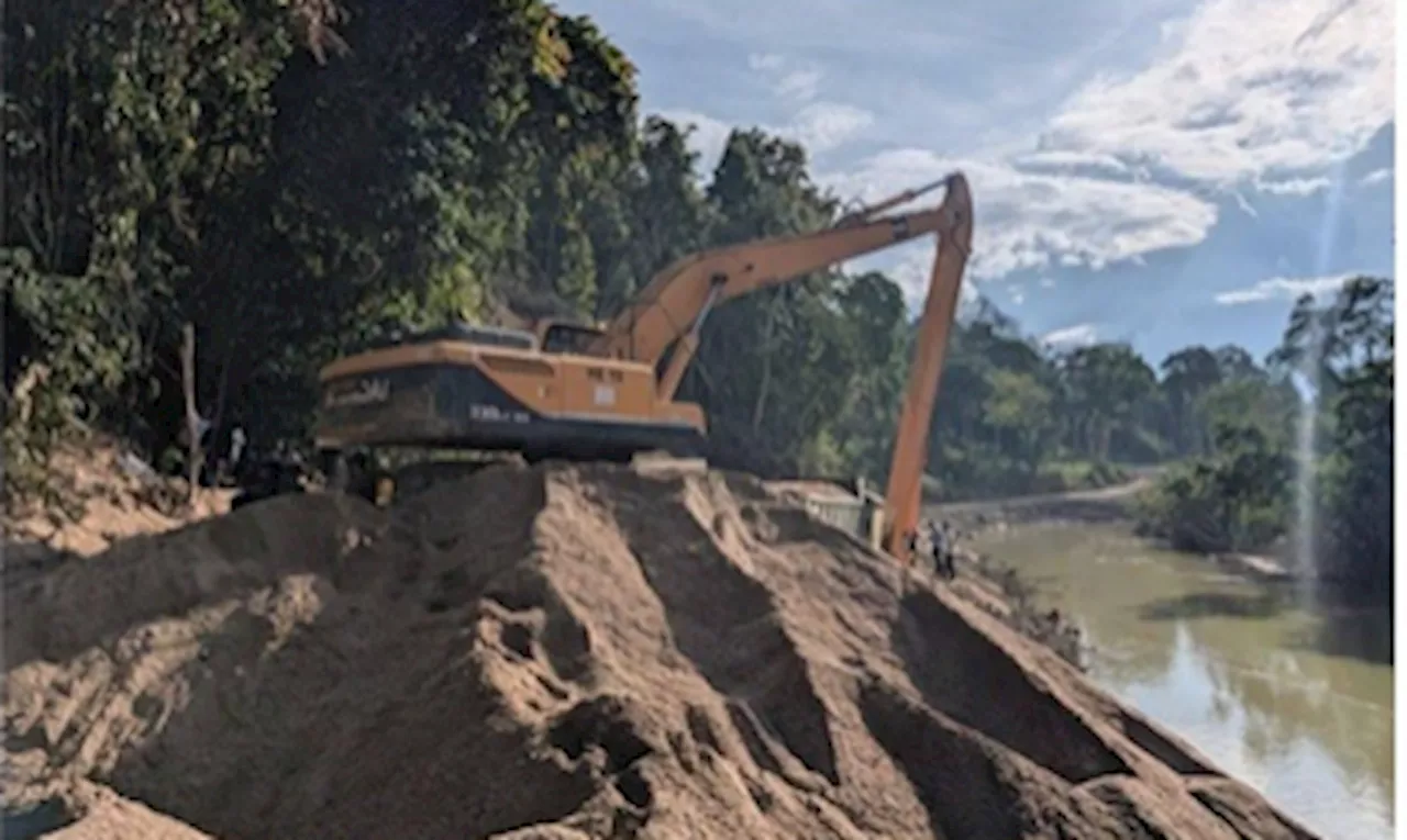 GOF busts illegal sand mining in Kelantan, seizes equipment worth RM2mil