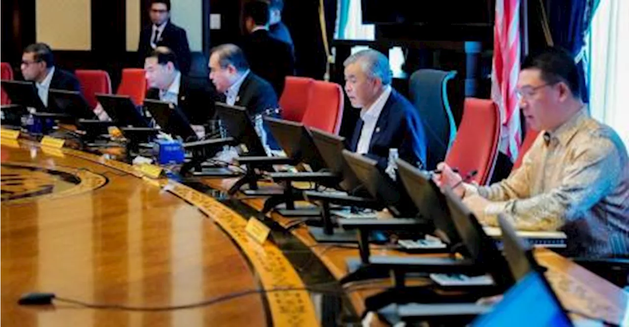 Ahmad Zahid chairs Cabinet meeting in PM’s absence