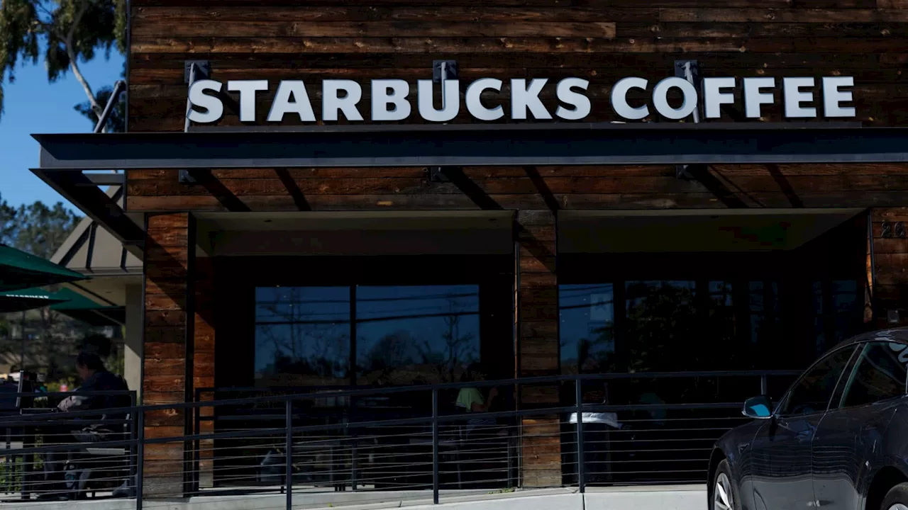 Starbucks takes another step in the right direction — plus, mixed reviews on cyber stocks