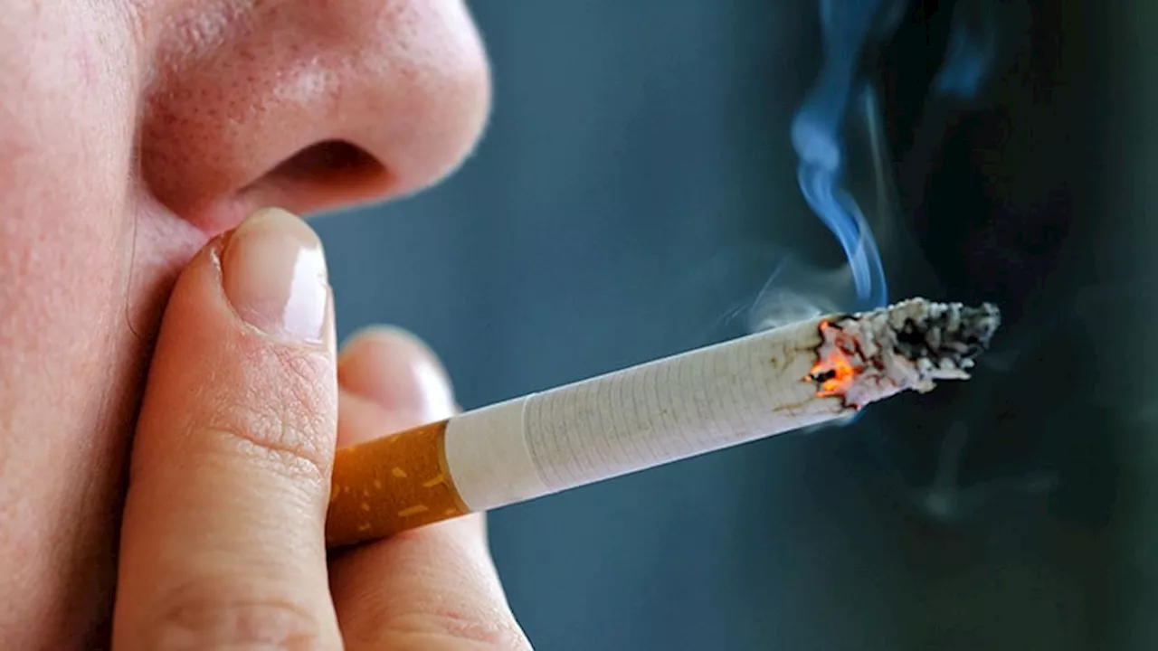 Opt-Out Default Helps Smokers Get Treatment, But Not Quit