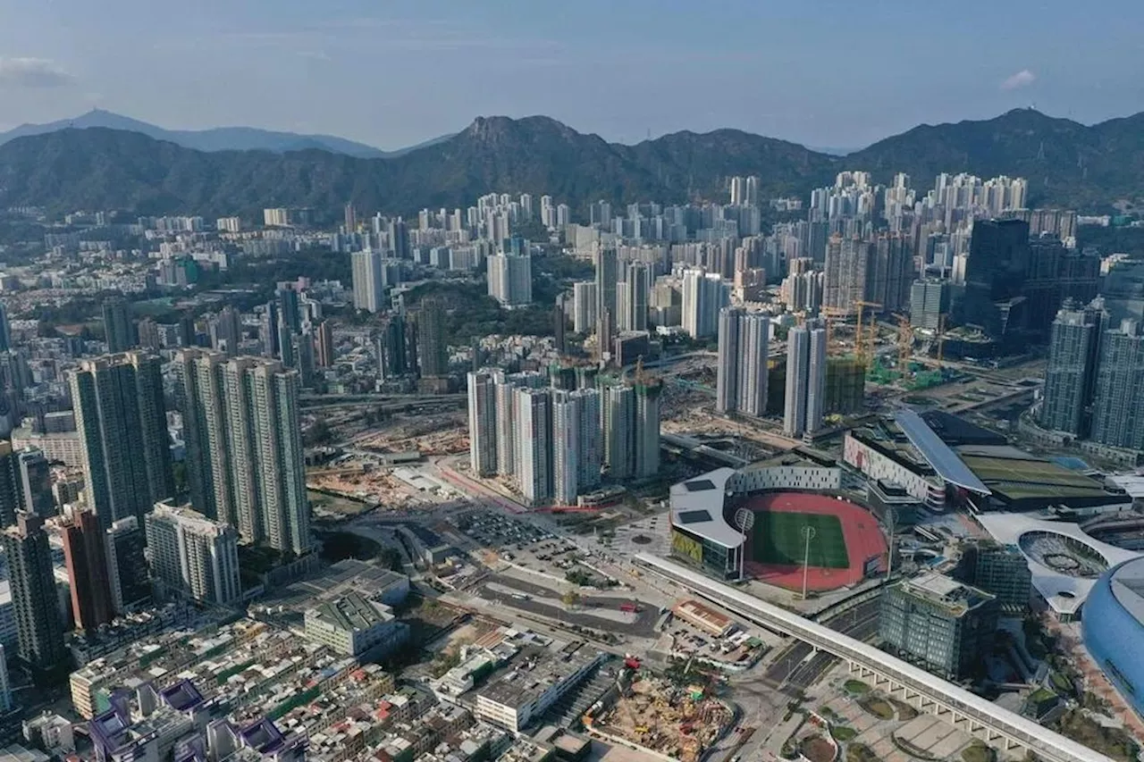 Hong Kong’s top developer sells out homes in hours as rates fall