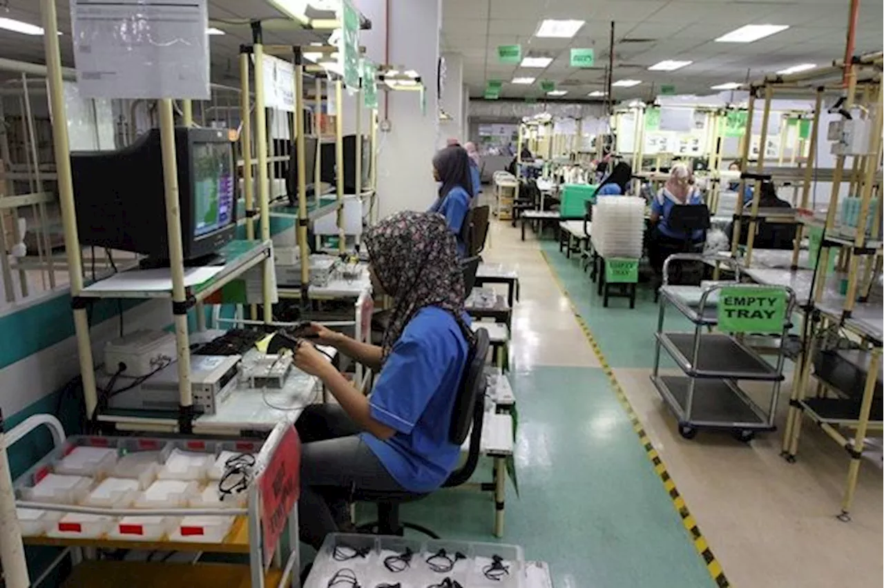 Labour demand continues rising, growing 1.4% in Q12025