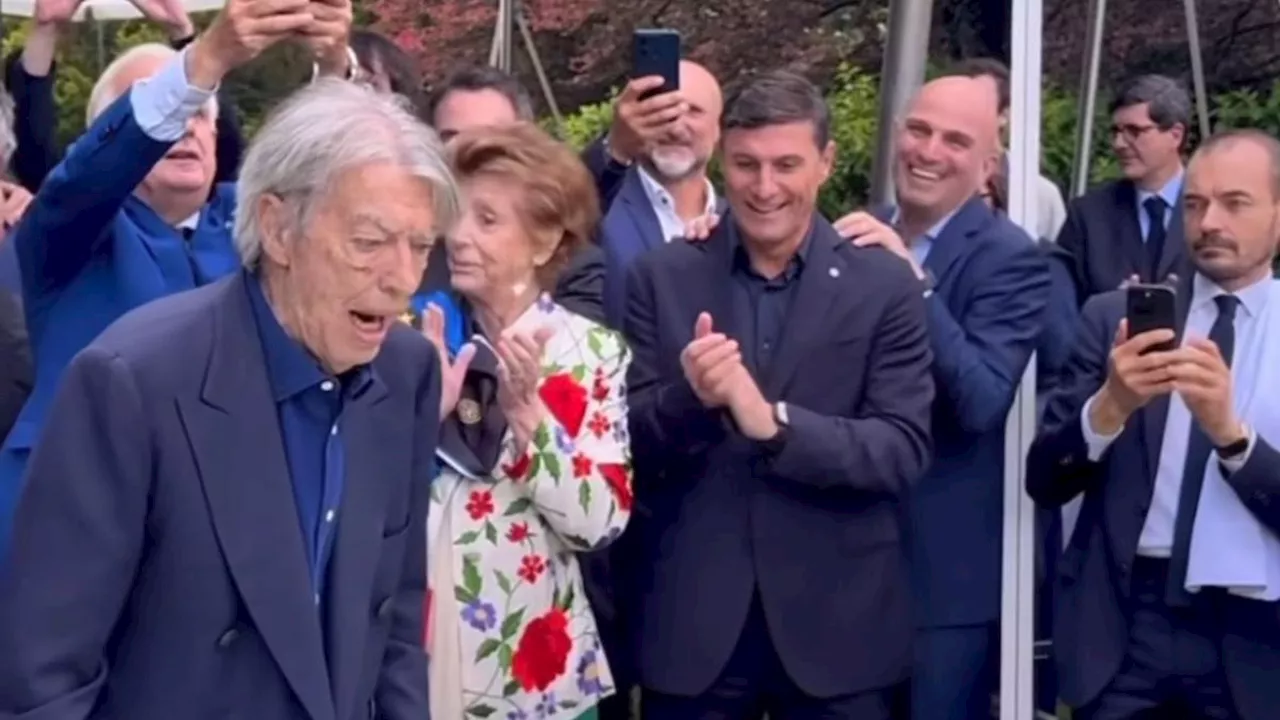La festa di Moratti è una parata di grandi ex: da Ronaldo a Zanetti, tutti i presenti