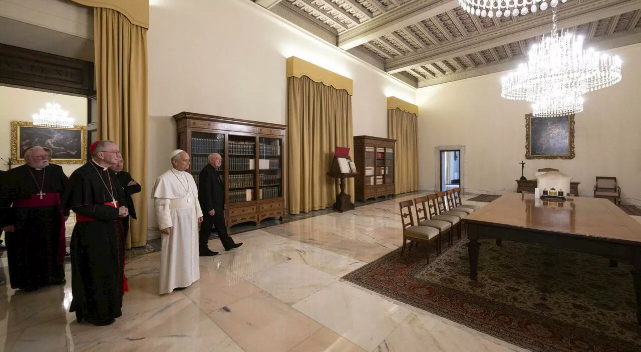 Palazzo Apostolico, via alla ristrutturazione: trovata muffa nell'appartamento papale (e un cornicione si sta