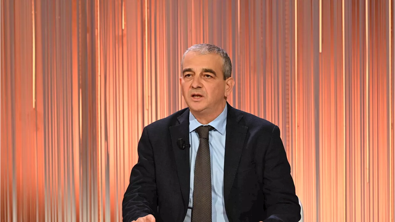 Fazzolari, format ristretto Volenterosi mina l'unità occidentale