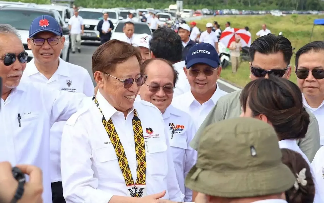 Abang Jo says Sarawak wants to work with Petronas, not kill it