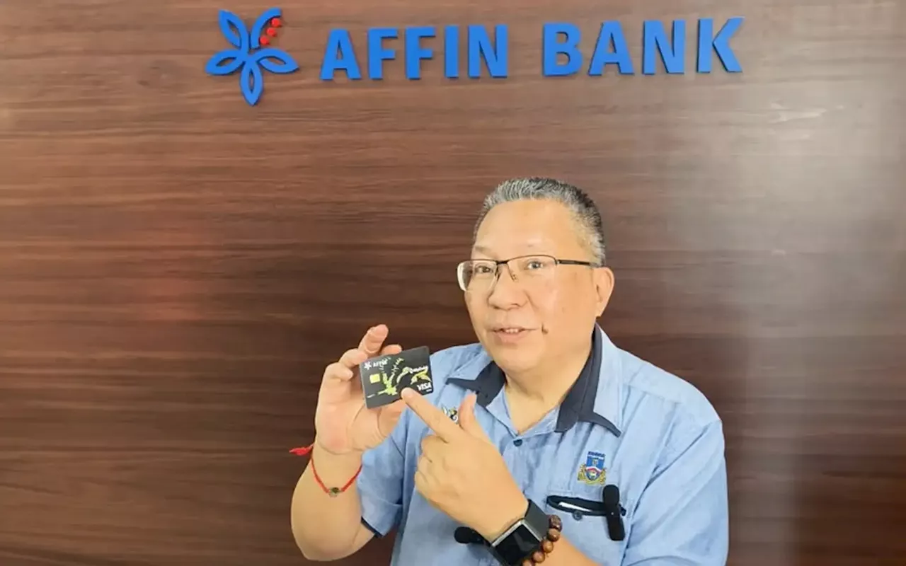 Kuching mayor defends hornbill design on Affin card