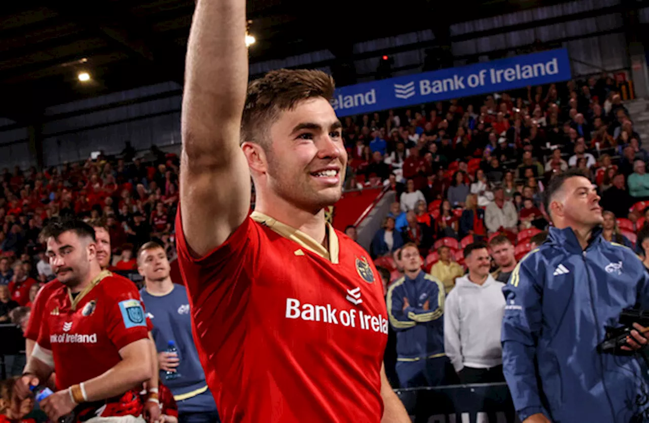 Jack Crowley lauded for playing through rib injury as Munster march on